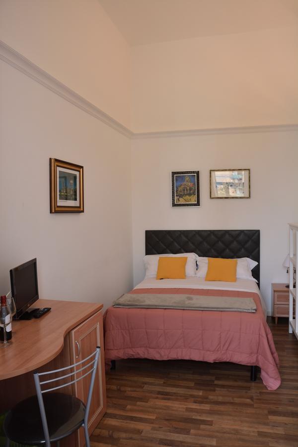 Le Stanze Del Console Bed & Breakfast Gravina in Puglia Eksteriør bilde